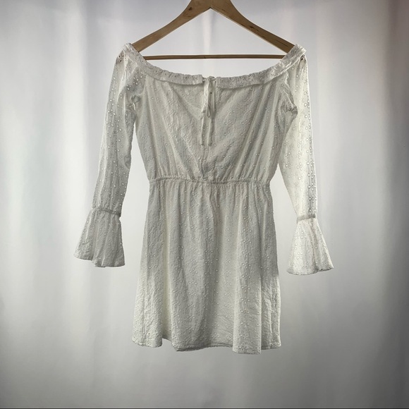 Superdown Valeria Flare Dress in White Size Small - Picture 2 of 6